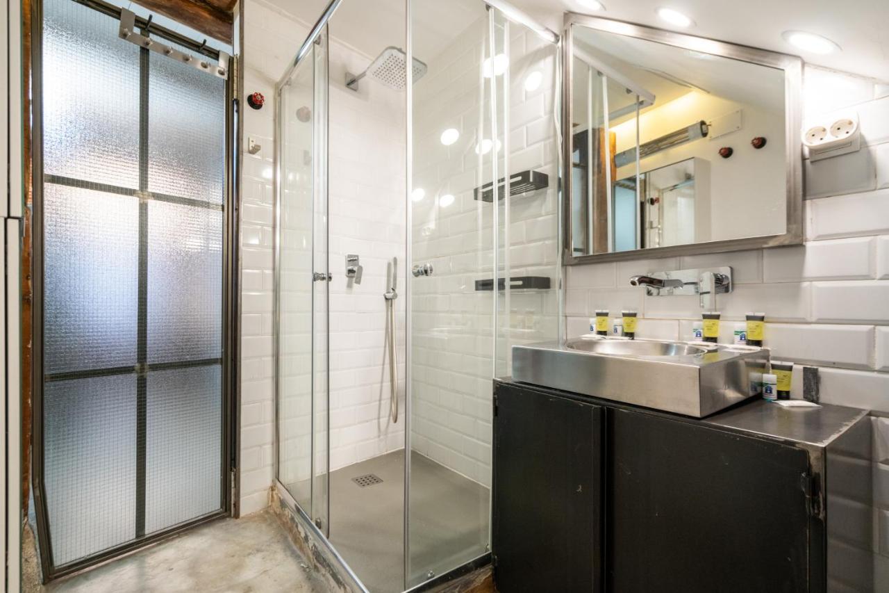 Ferienwohnung Apartamento De Diseno En El Centro Madrid Exterior foto